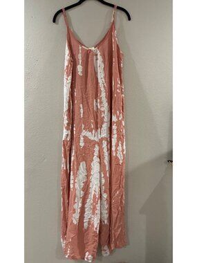 Buenos Ninos  brand jumpsuit color dusty rose and white tie-dye pattern Boho